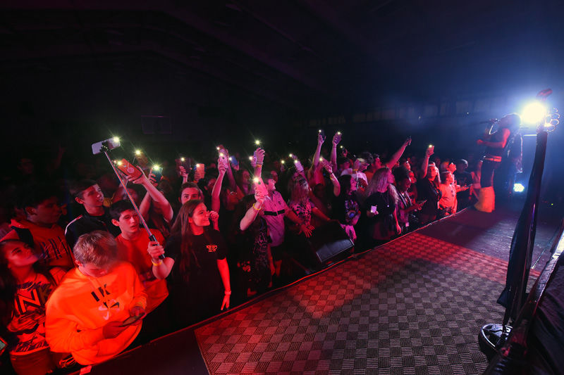 Students bring Velcro Pygmies to Geneva High School
